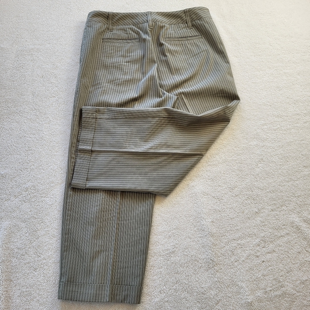 Caribbean Joe Brown Striped Cuffed Creased Capris Women's Size 8 - Picture 2 of 9